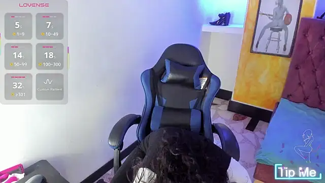 alison_moon7's cam snapshot