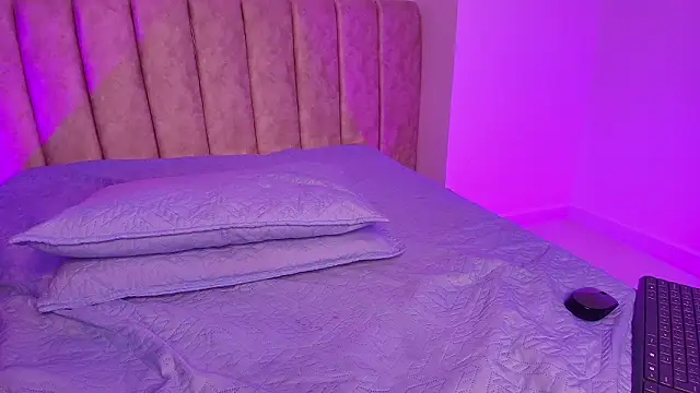 agath_69's cam snapshot