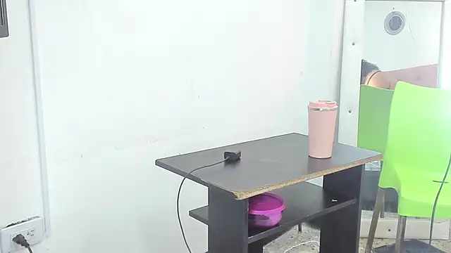 Belle_Brunette's cam snapshot