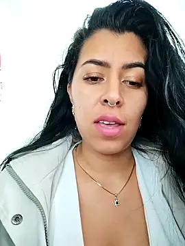 Luianna's cam snapshot