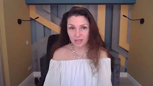 EllaLong's cam snapshot