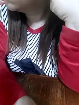 Madam-bezoul-'s cam snapshot