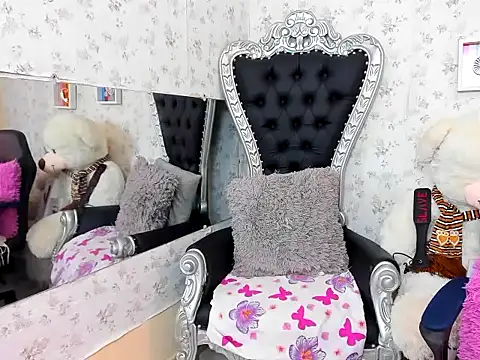 milf_bigass_'s cam snapshot