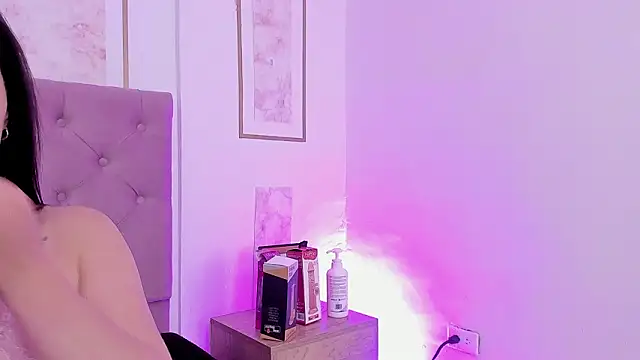 AngelBaker1's cam snapshot