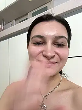 lunalovelee live sex cam