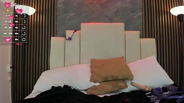 catiusca_reyes_03's cam snapshot