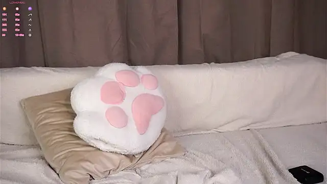 AlbertaClack's cam snapshot