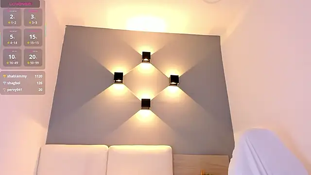 selena_monroy's cam snapshot