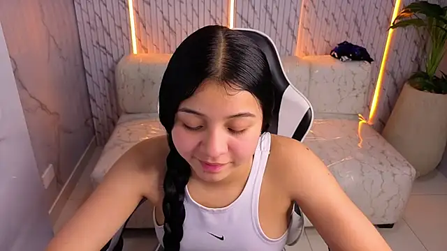 Sofi_Adams_Tx's cam snapshot