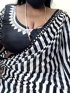 shobini's cam snapshot