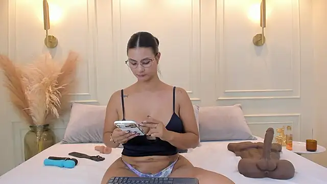 gabysanta_'s cam snapshot