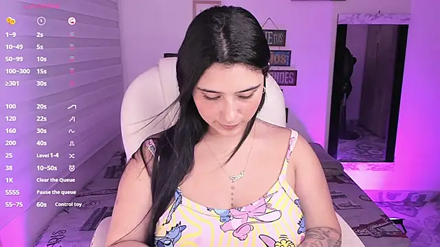 miss_alice0's cam snapshot