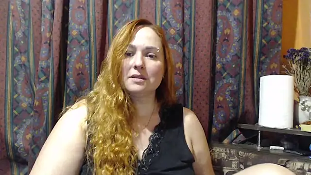 Foxy_Kate3333's cam snapshot