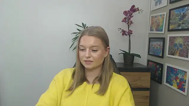 Mysteryerica's cam snapshot