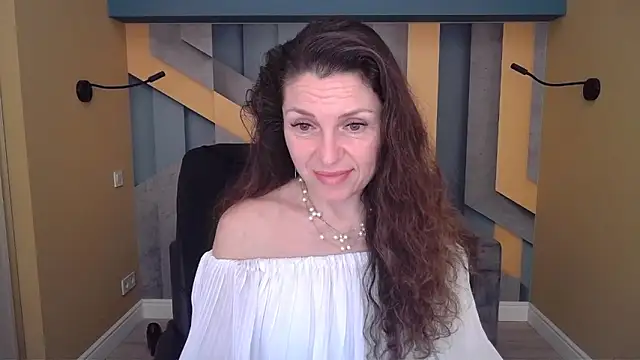 EllaLong's cam snapshot