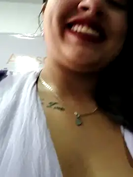 _Sarah-Office1's cam snapshot