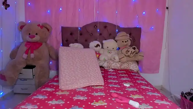 Dana_Jeins's cam snapshot