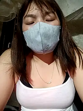 May-Ne's cam snapshot