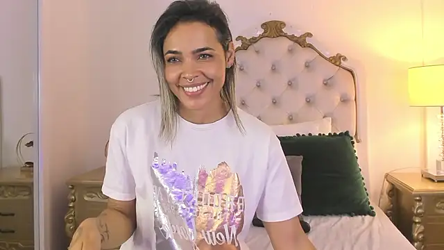 lexa_25_'s cam snapshot