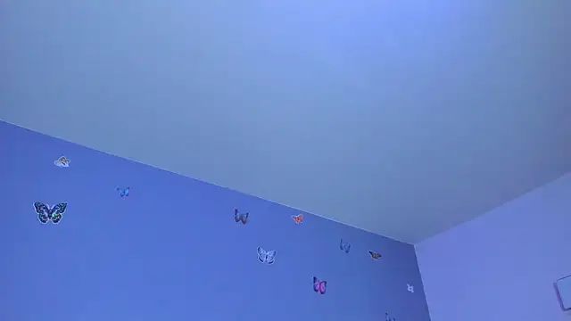 Kaira_mosse's cam snapshot