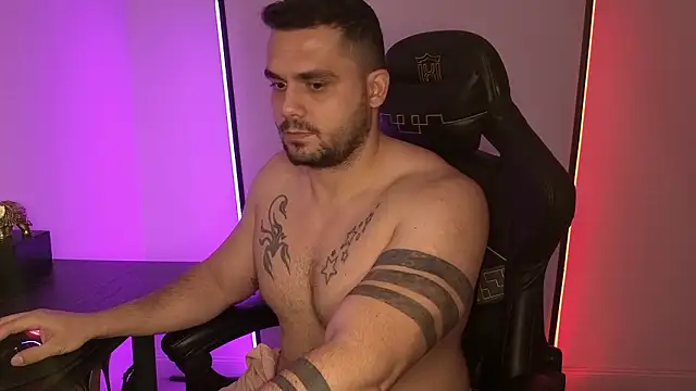 Danielbateson live sex cam