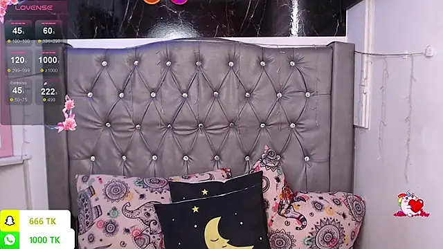 LAILAGUMMY's cam snapshot