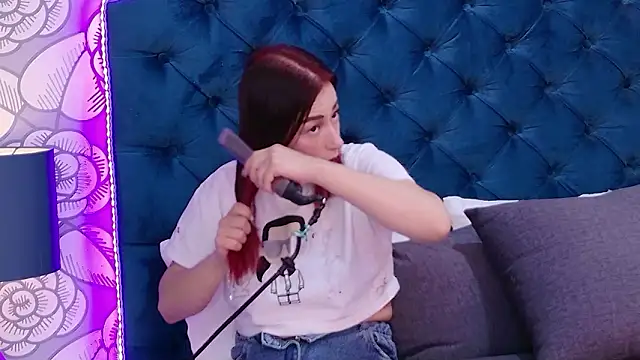 TaniaBlaze's cam snapshot