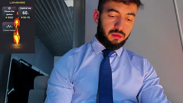 MarkWalker__'s cam snapshot