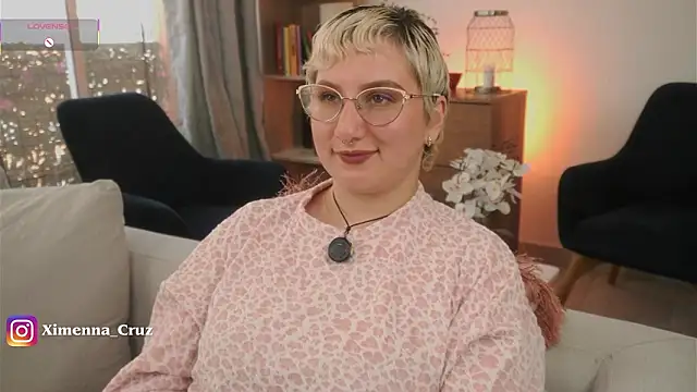 Ximenna_Cruz's cam snapshot