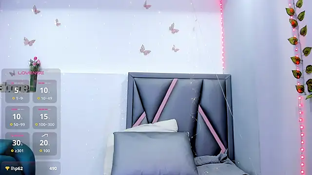 Sofia_villareal's cam snapshot