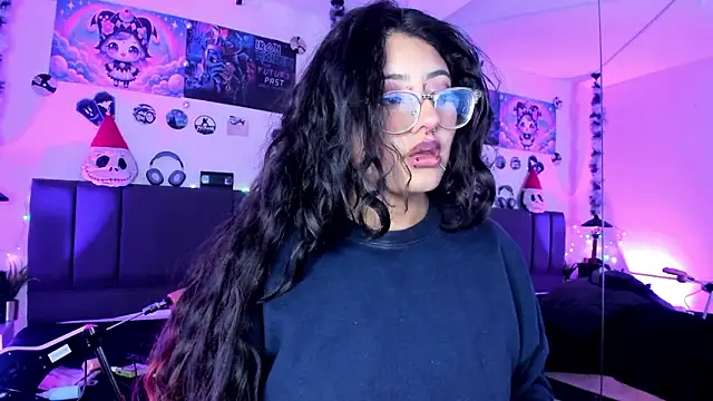 SabrinaV_'s cam snapshot