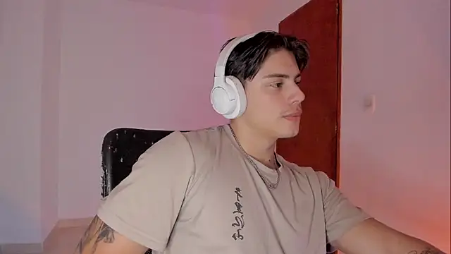 Giordano_Russo live sex cam