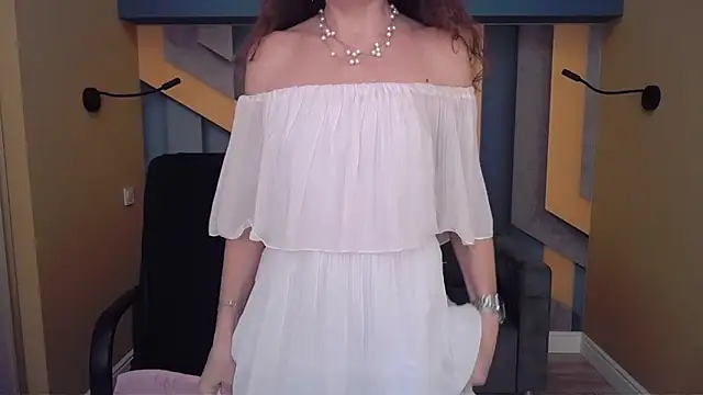 EllaLong's cam snapshot