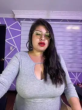 MiiaaJoness's cam snapshot