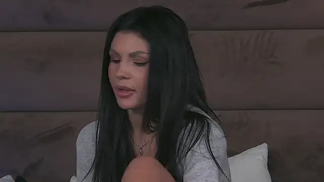 SelenaKys's cam snapshot