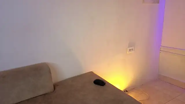 chloe_madisson's cam snapshot