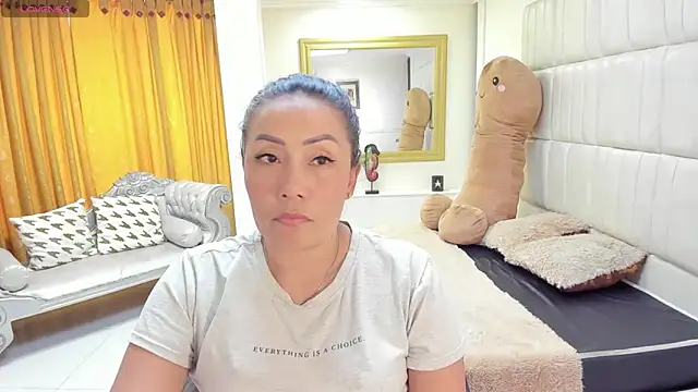 gaby_trent's cam snapshot