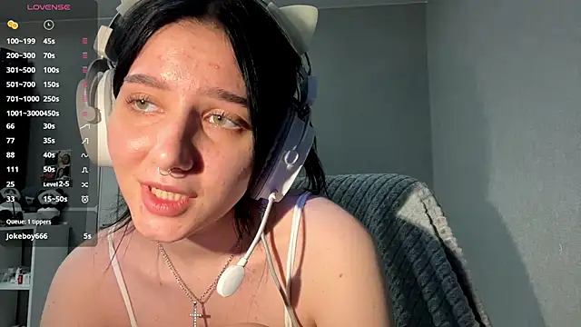 TomiRodenberg's cam snapshot