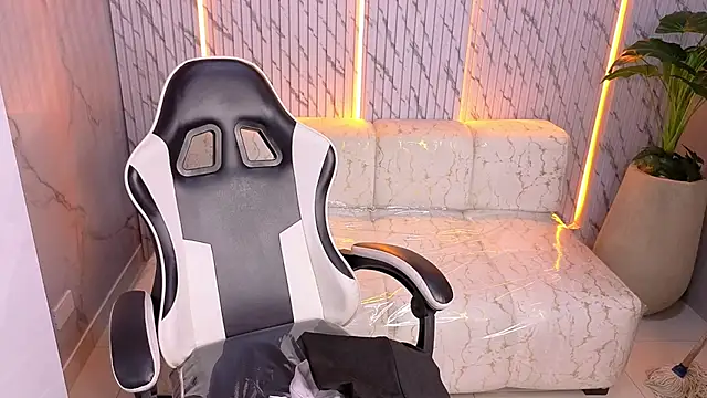 Sofi_Adams_Tx's cam snapshot