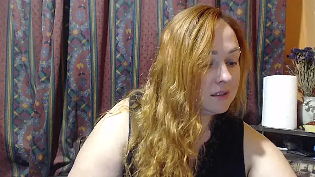 Foxy_Kate3333's cam snapshot