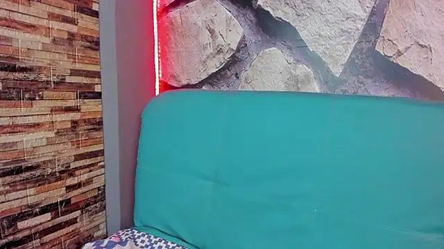 savana_rios's cam snapshot