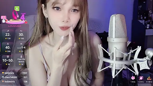twlilybae live sex cam