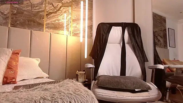 Lunea_kane's cam snapshot