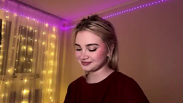 KariJarecke's cam snapshot