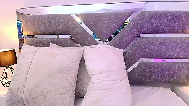 Daniela_Martinez_'s cam snapshot