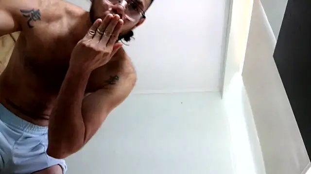 b1520's cam snapshot