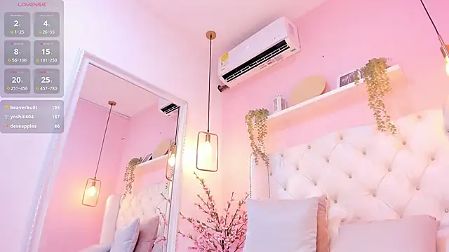 MarianaaSantos's cam snapshot