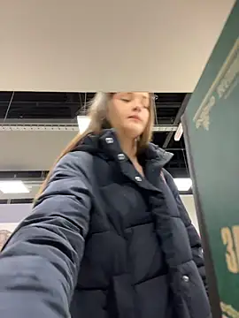 KittyQueeny's cam snapshot