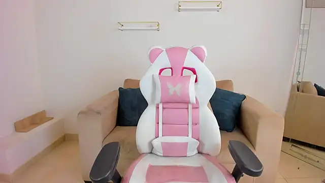 april_smiith's cam snapshot