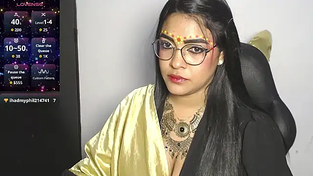 lakshmiraniii's cam snapshot